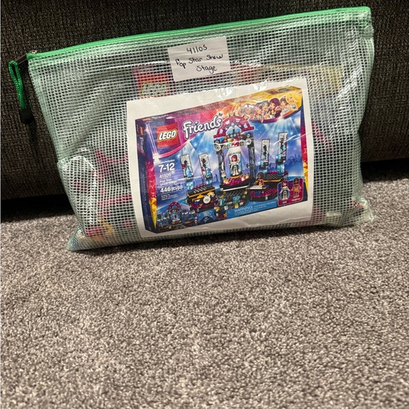 Lego Friends 41105 Pop Star Show Stage - Picture 2 of 2